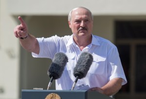 Los países bálticos golpean a Lukashenko y a otros funcionarios de Bielorrusia con sanciones