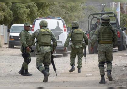 Ocho presuntos sicarios mueren en choque con militares en noreste de México