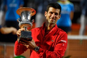 Novak Djokovic logra su quinto título en ATP de Roma tras derrotar en la final al argentino Schwartzman