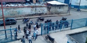 Ramos Allup denuncia ataque de las fuerzas de Maduro a la sede de AD en Carabobo (IMÁGENES)