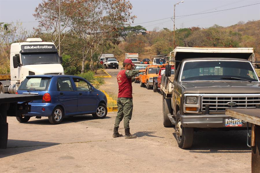 ¿Cómo llega a Venezuela la gasolina de contrabando desde Colombia?
