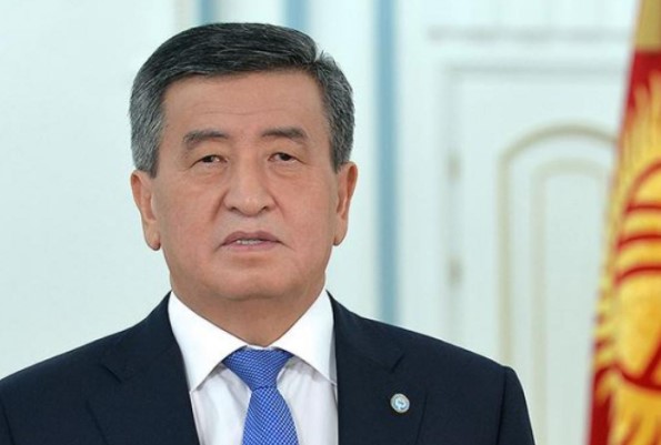 Dimite el presidente de Kirguistán