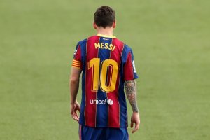 Un viejo ídolo del Barcelona aboga por una salida de Messi por todo lo alto
