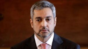 Abdo Benítez nombró nuevo canciller y removió la médula del gabinete paraguayo