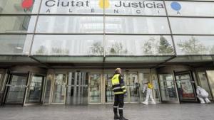 Horror en España: Torturan a un hombre con un taladro y lo graban para exigirle 25 mil euros a su familia