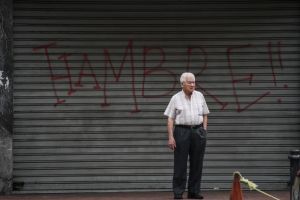 Envejecer en Venezuela, entre añoranzas, tristeza y pobreza (Video)