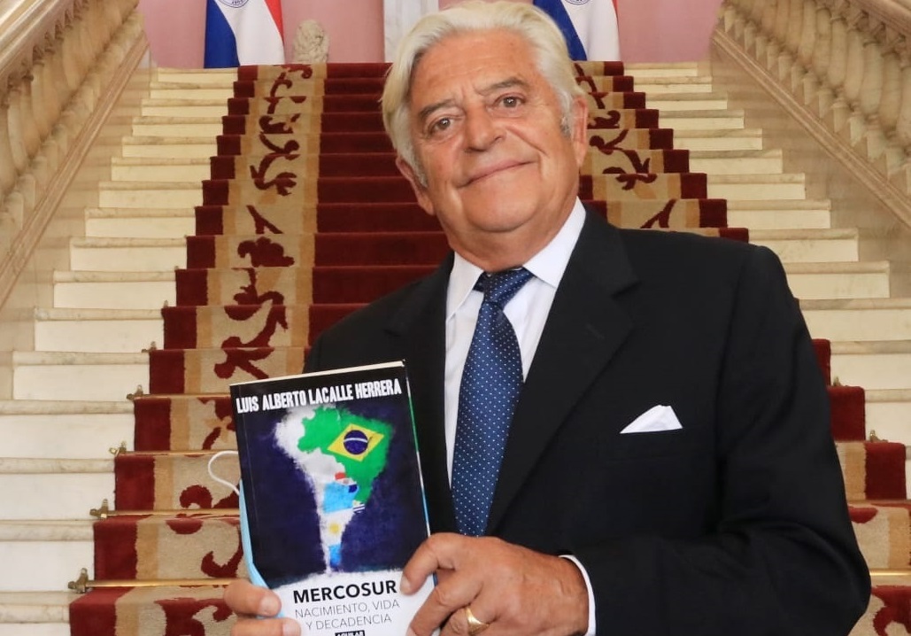 El expresidente Luis Lacalle responsabiliza a Hugo Chávez por crear un Mercosur partidario
