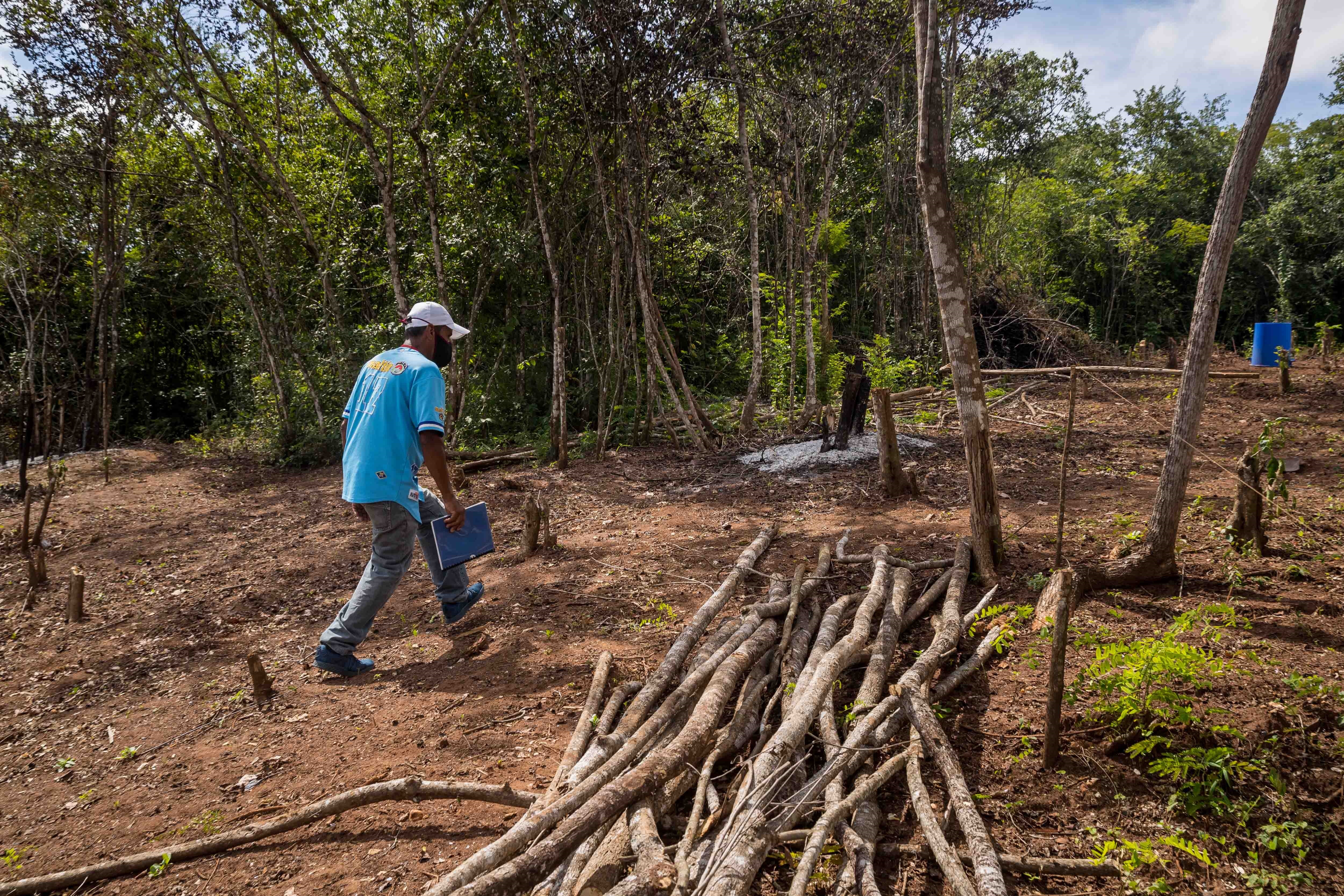 Subir un cerro para tener comunicación, bañarse en el río y cocinar con leña: El eterno drama de los monaguenses