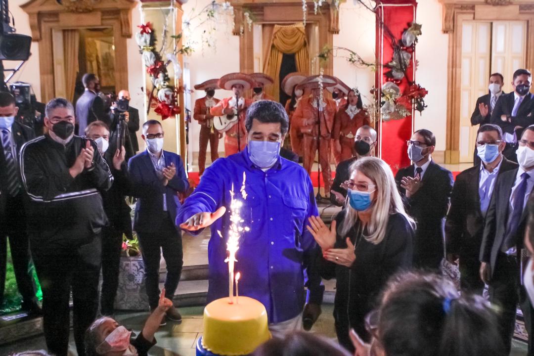 Vidente español revela que el cumpleaños de Nicolás Maduro del pasado #23Nov, fue su último en Miraflores (Video)