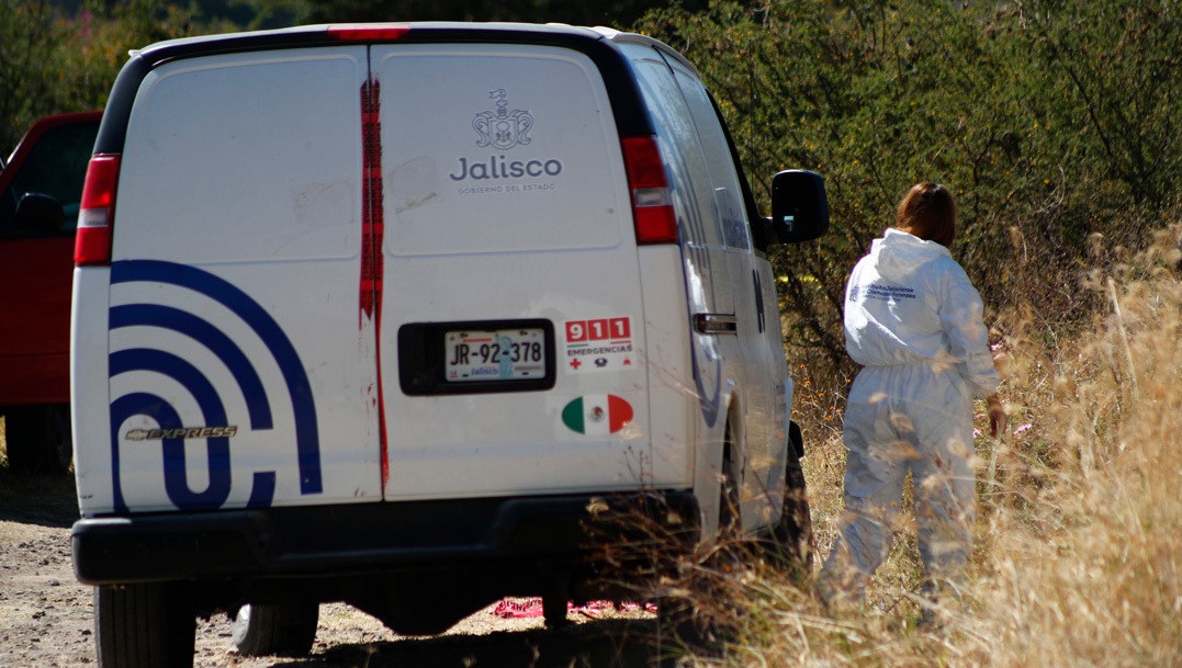 Los trabajos de búsqueda en una fosa clandestina en Jalisco concluyen con el hallazgo de 131 cadáveres