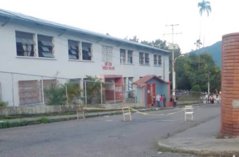En Táchira, los centros de votación se encuentran totalmente vacíos #6Dic (Fotos)