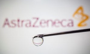 Agencia Europea de Medicamentos podría decidir sobre vacuna de AstraZeneca a finales de enero