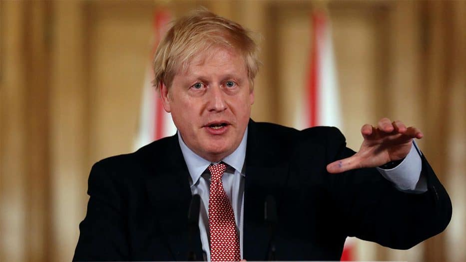 Boris Johnson presentará “más medidas” contra la pandemia este #4Ene