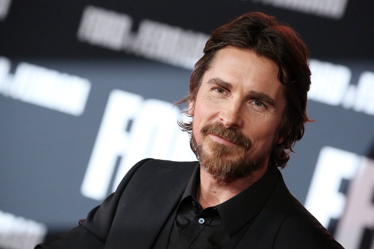 La perturbadora y excéntrica historia detrás de Christian Bale: Desde “satanás” hasta un asistente que le huele las axilas