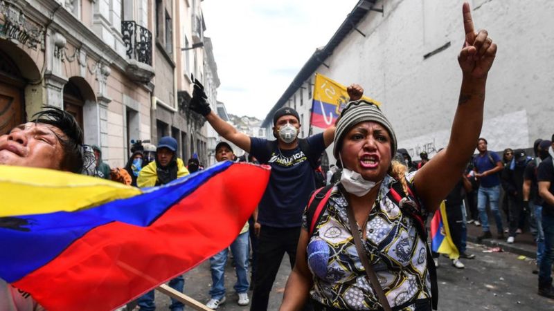 Elecciones en Ecuador: Cómo se puede reconstruir la endeudada economía de la nación latinoamericana