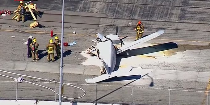 Al menos un muerto tras colisión entre un avión y un camión en puerto de Los Ángeles