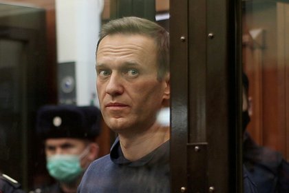 Intelectuales españoles exigen atención médica para Navalny