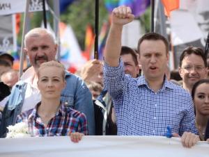 Organización de opositor ruso Navalny convoca a protesta inmediata contra su encarcelamiento