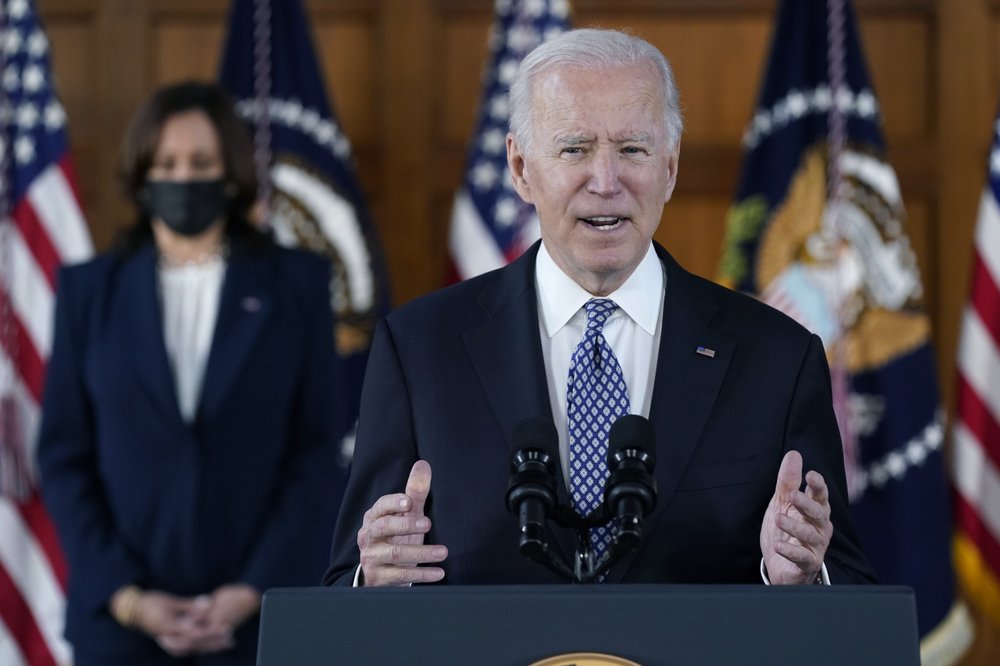 Biden y Harris ofrecieron consuelo a estadounidenses de origen asiático en duelo