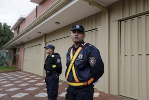 Paraguay expulsará a presuntos integrantes del PCC de Brasil detenidos en la frontera