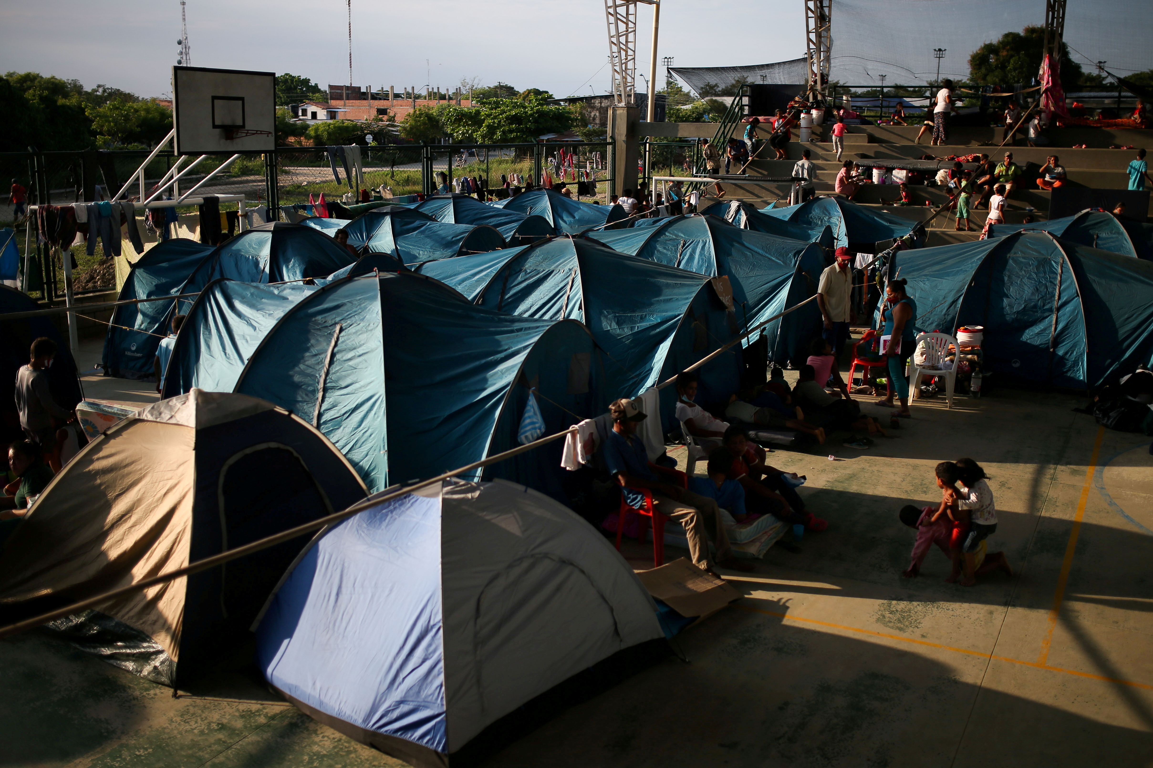 Retos que debe asumir el próximo Gobierno en Colombia frente a la migración venezolana