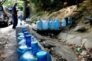 Denuncian que habitantes de Nueva Casarapa se encuentran sin una gota de agua #5Mar