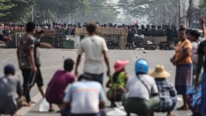 Liberaron a más de 300 detenidos tras el golpe de Estado en Birmania