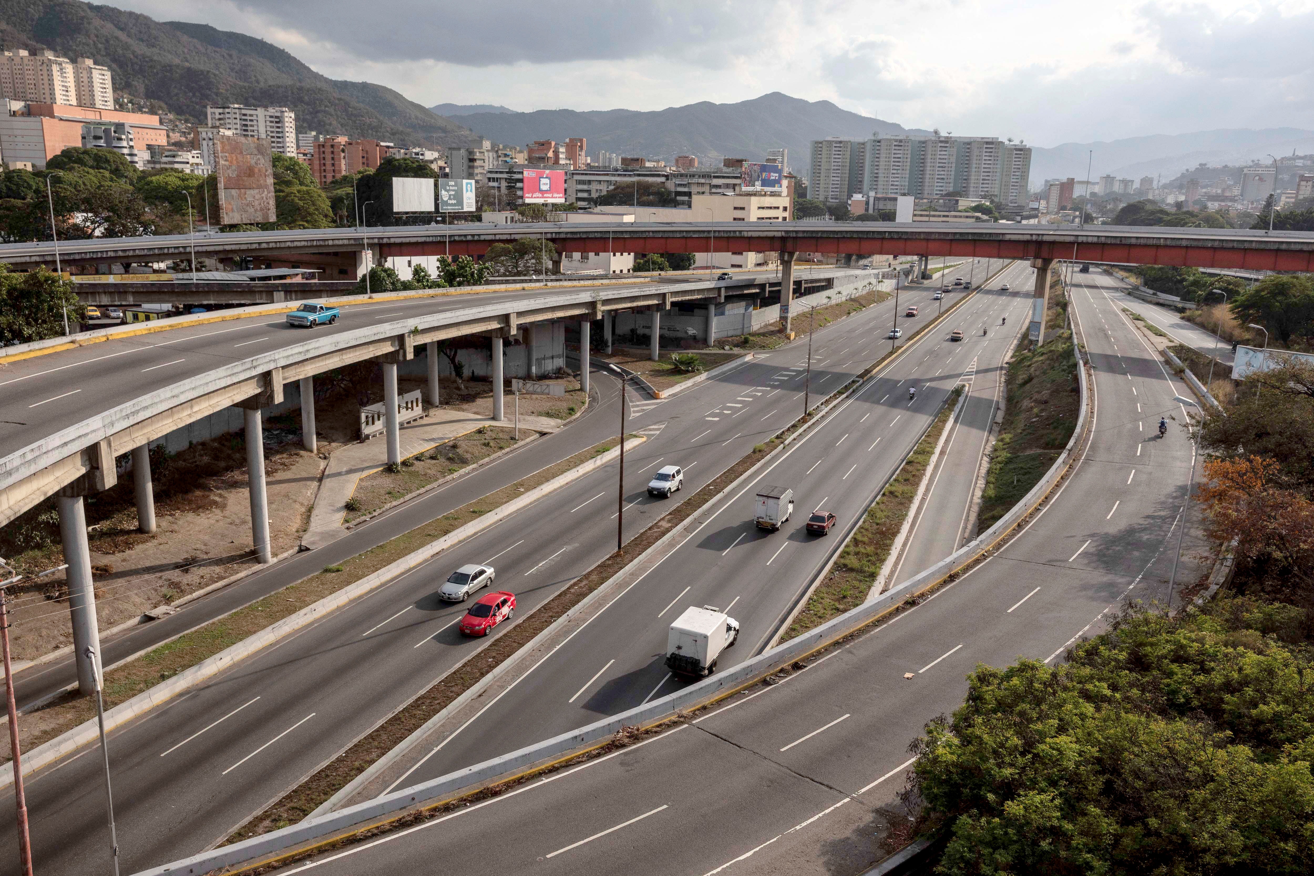 ¿Cuál es el estado de las vías terrestres en Venezuela?, según el Colegio de Ingenieros