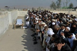 “Nadie está a salvo” en Afganistán, tras el triple asesinato en Jalalabad
