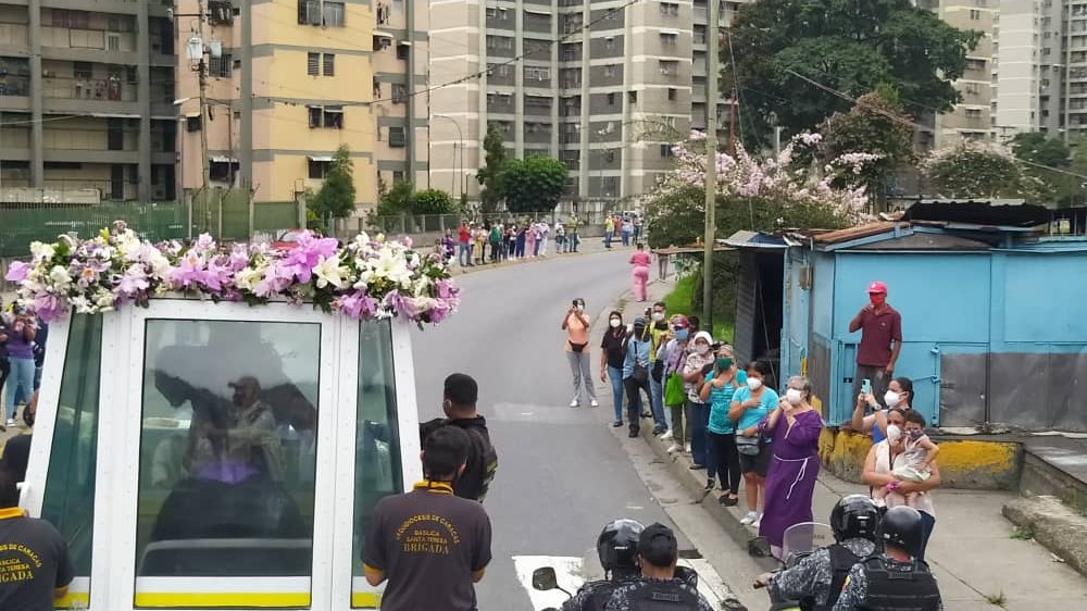 El Nazareno de San Pablo paseó por las calles de Caricuao #31mar (Fotos)