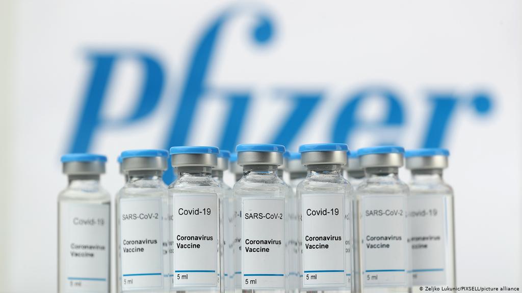 Ucrania firma acuerdo con Pfizer para el suministro de 10 millones de vacunas contra el Covid-19