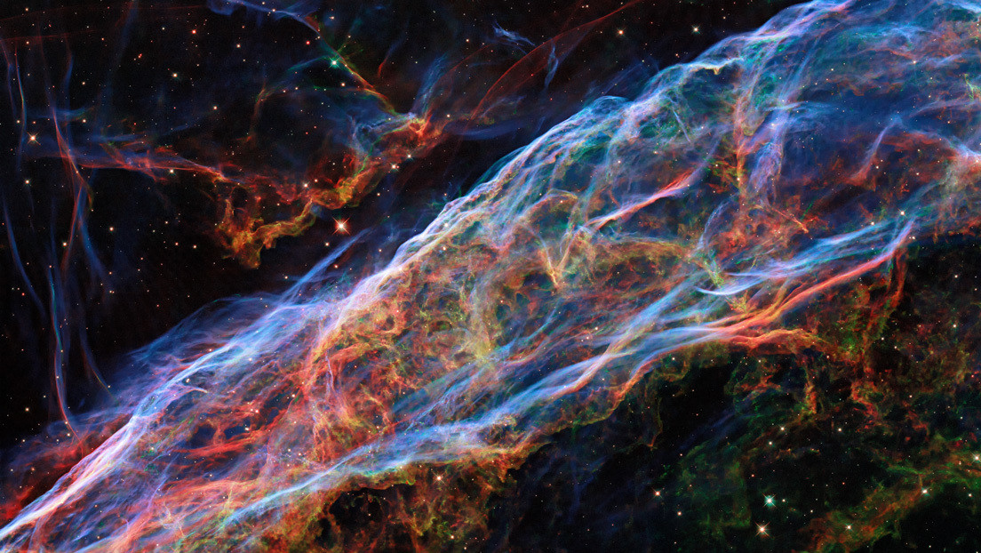 La Nasa y la ESA publican una espectacular IMAGEN actualizada de la nebulosa del Velo tomada por Hubble