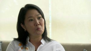 Keiko Fujimori, más moderada y conciliadora, busca la presidencia por tercera vez