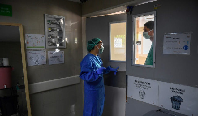 Monitor Salud: El 66% de las camas en hospitales en Venezuela están ocupadas por pacientes con Covid-19