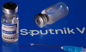 Bolivia también registra demoras en la entrega de segundas dosis de Sputnik V