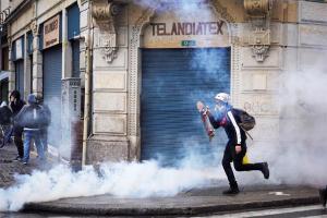 Colombia llamó a un diálogo con “todos los sectores” por protestas