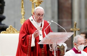 El papa Francisco: Abramos el corazón a los refugiados, somos una gran familia