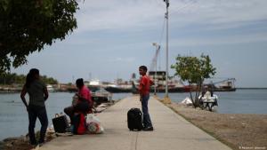 Venezolanos en Trinidad sufren para enviar remesas a sus familiares