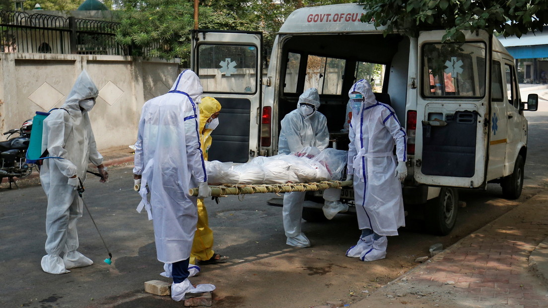 Muere en la India un ‘guerrero’ contra el coronavirus que cremó a más de 1.300 víctimas