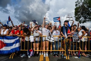 Continúan manifestaciones en Miami para apoyar al pueblo cubano en su lucha por la libertad