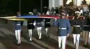 Con la izada de la bandera, el régimen inicia actos conmemorativos al 238 aniversario del natalicio de Simón Bolívar #24Jul (VIDEO)