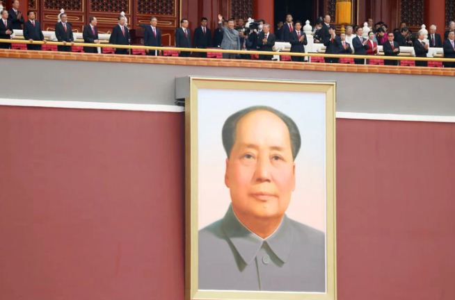 Xi Jinping refuerza su poder y advierte sobre una nueva Guerra Fría en Asia
