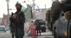 Talibanes dejaron de lado los turbantes para lucir uniforme de tropas estadounidenses (VIDEO)