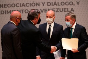 Plataforma Unitaria inició conversaciones formales para reinicio de diálogo en México