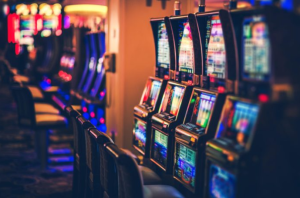Apertura de casinos: Dos realidades de un país – Participa en nuestra encuesta