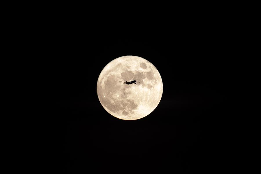 Rusia reanudará el simulacro de un vuelo a la Luna el #4Nov