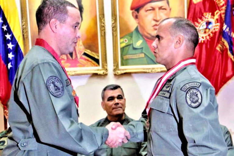 Infobae: Escándalo militar en Venezuela; Maduro designó a dedo dos cargos clave y arrestaron por extorsión a un magistrado