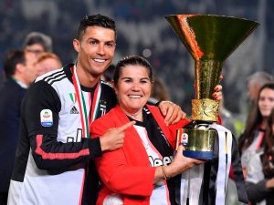 Madre de Cristiano Ronaldo puso fin a los rumores sobre su “mala relación” con Georgina Rodríguez