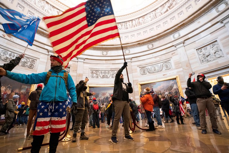 EEUU afronta el vértigo de revivir el asalto al Capitolio de 2021