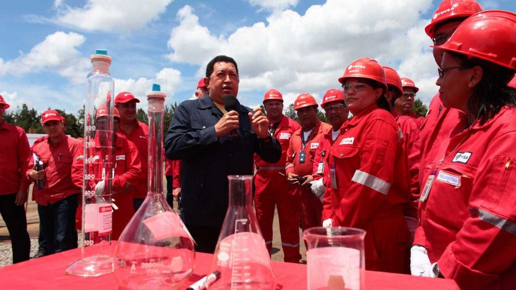 Mark Zuckerberg perdió la misma cantidad de millones que Chávez en una refinería que nunca se construyó (VIDEO)